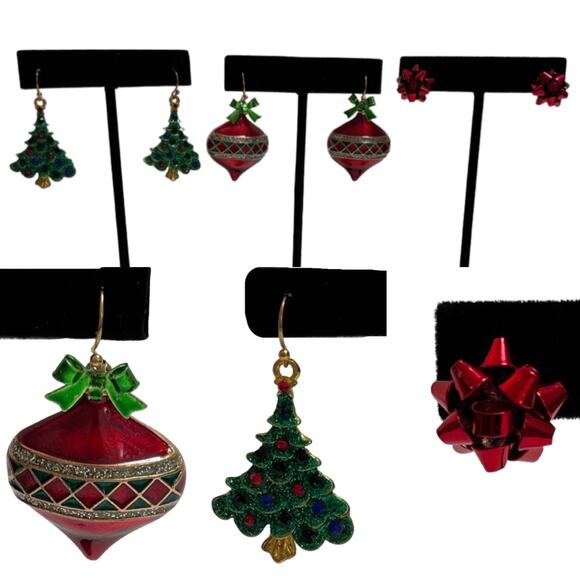 Christmas Earrings Green Tree Ornament Bow Red Present Bundle Lot of 3 Pairs - Picture 1 of 11